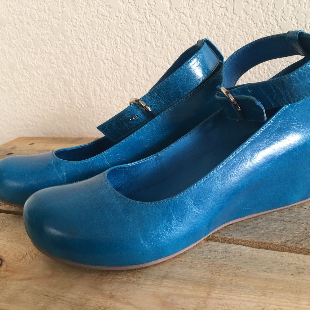 Isabella Anselmi 12WMN Teal Gazelle Platform Shoes, Women's Size 37 (US 6.5)